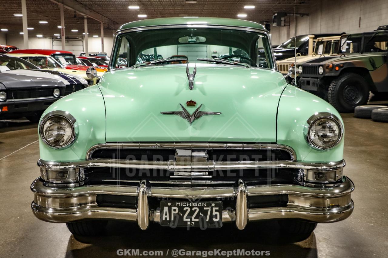 1953 Chrysler Custom Imperial