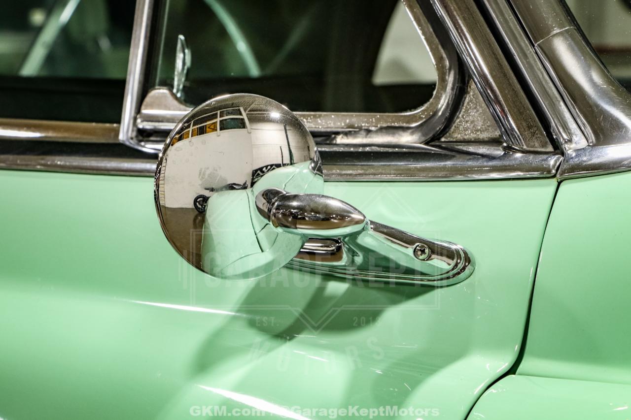 1953 Chrysler Custom Imperial