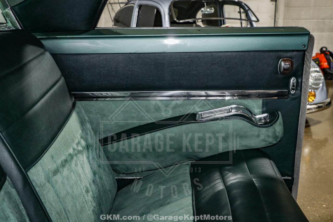 1953 Chrysler Custom Imperial