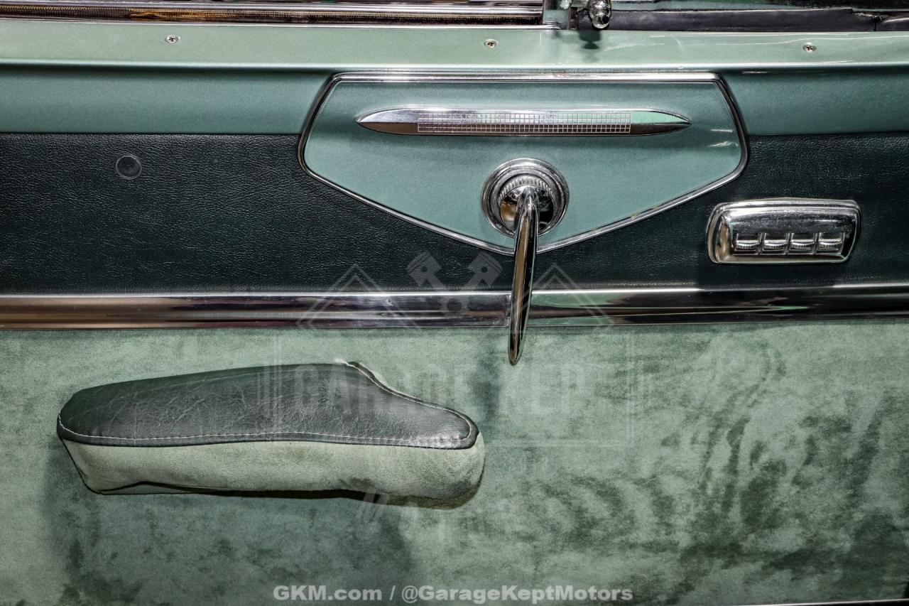 1953 Chrysler Custom Imperial