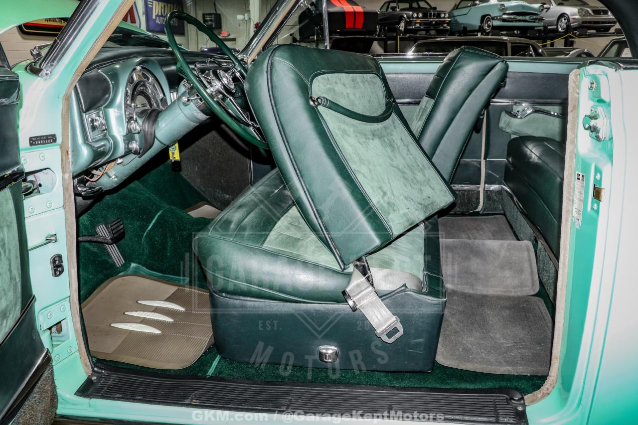 1953 Chrysler Custom Imperial