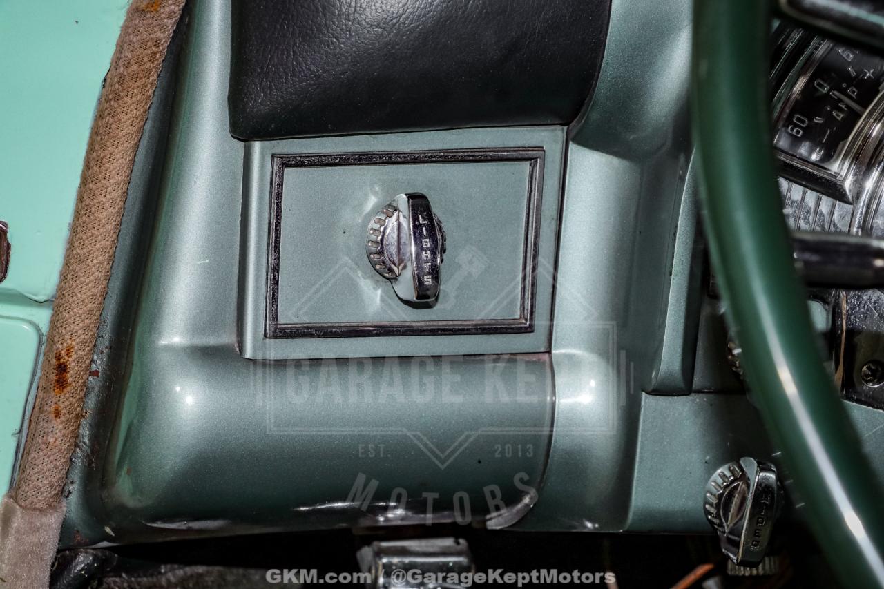 1953 Chrysler Custom Imperial