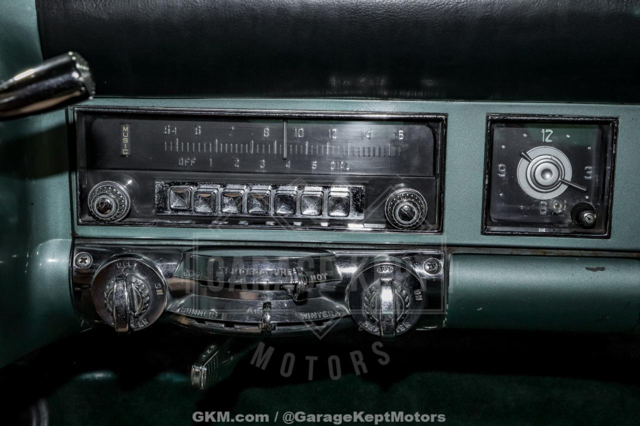 1953 Chrysler Custom Imperial