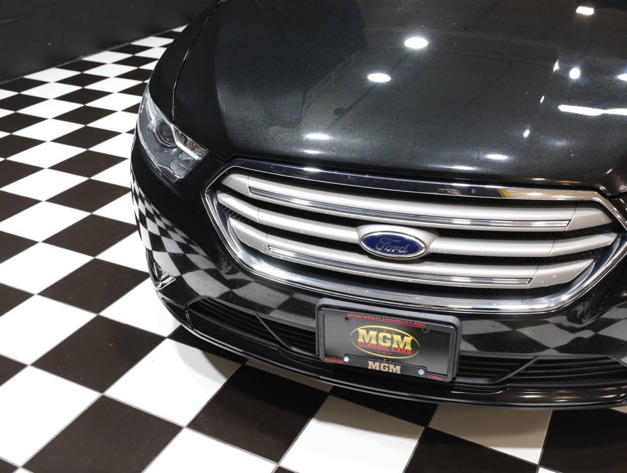 2013 Ford Taurus