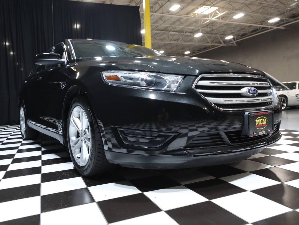 2013 Ford Taurus