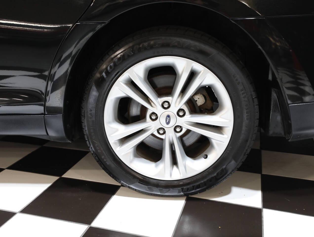 2013 Ford Taurus