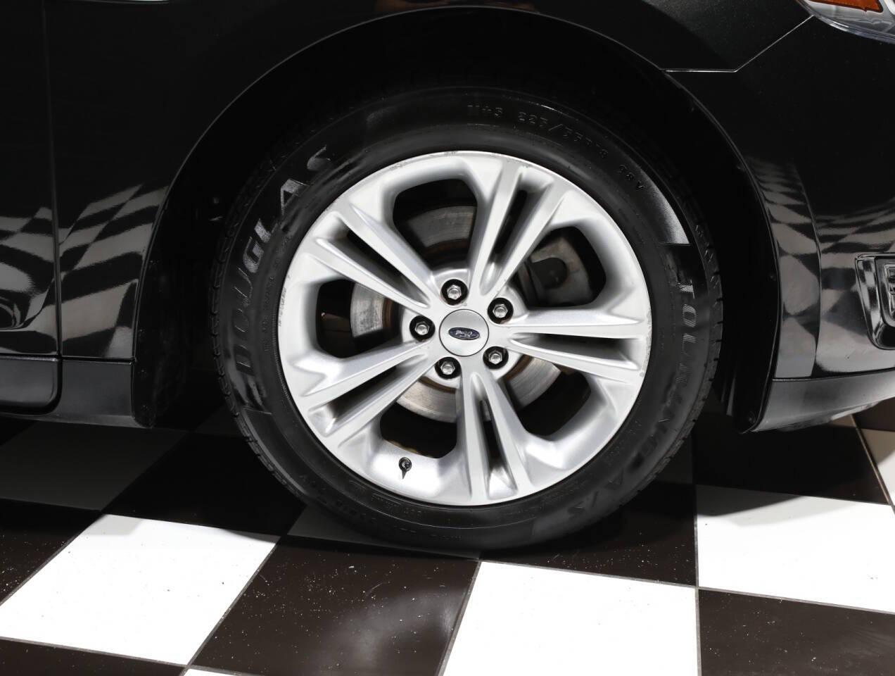 2013 Ford Taurus