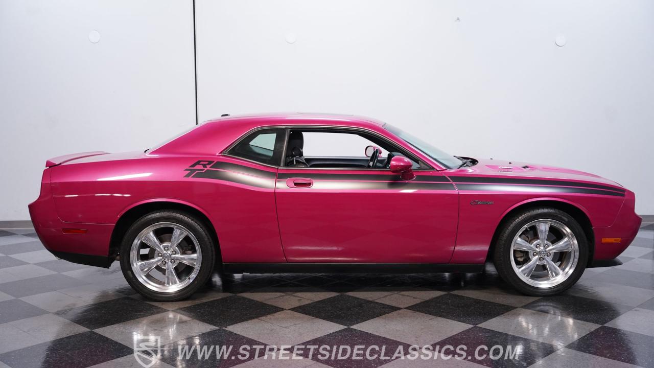 2010 Dodge Challenger R/T Furious Fuchsia Edition