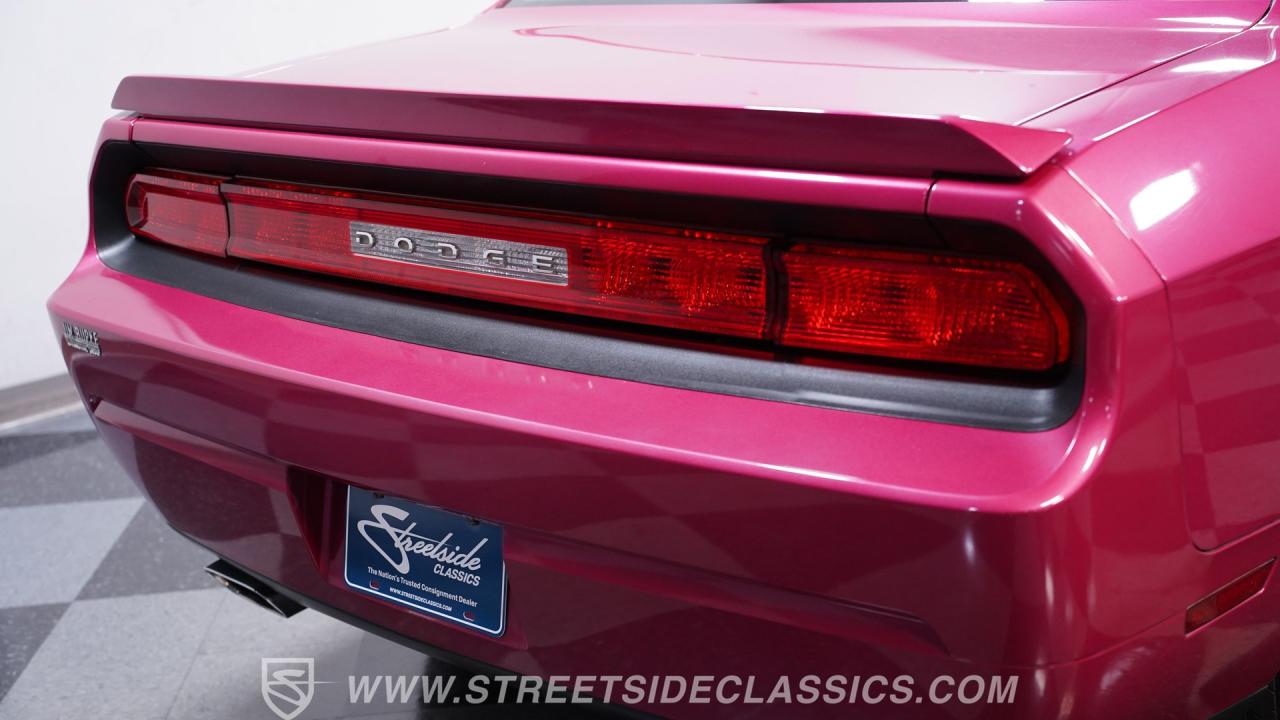 2010 Dodge Challenger R/T Furious Fuchsia Edition