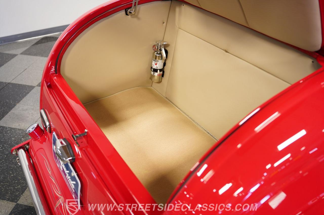 1932 Ford 5-Window Coupe