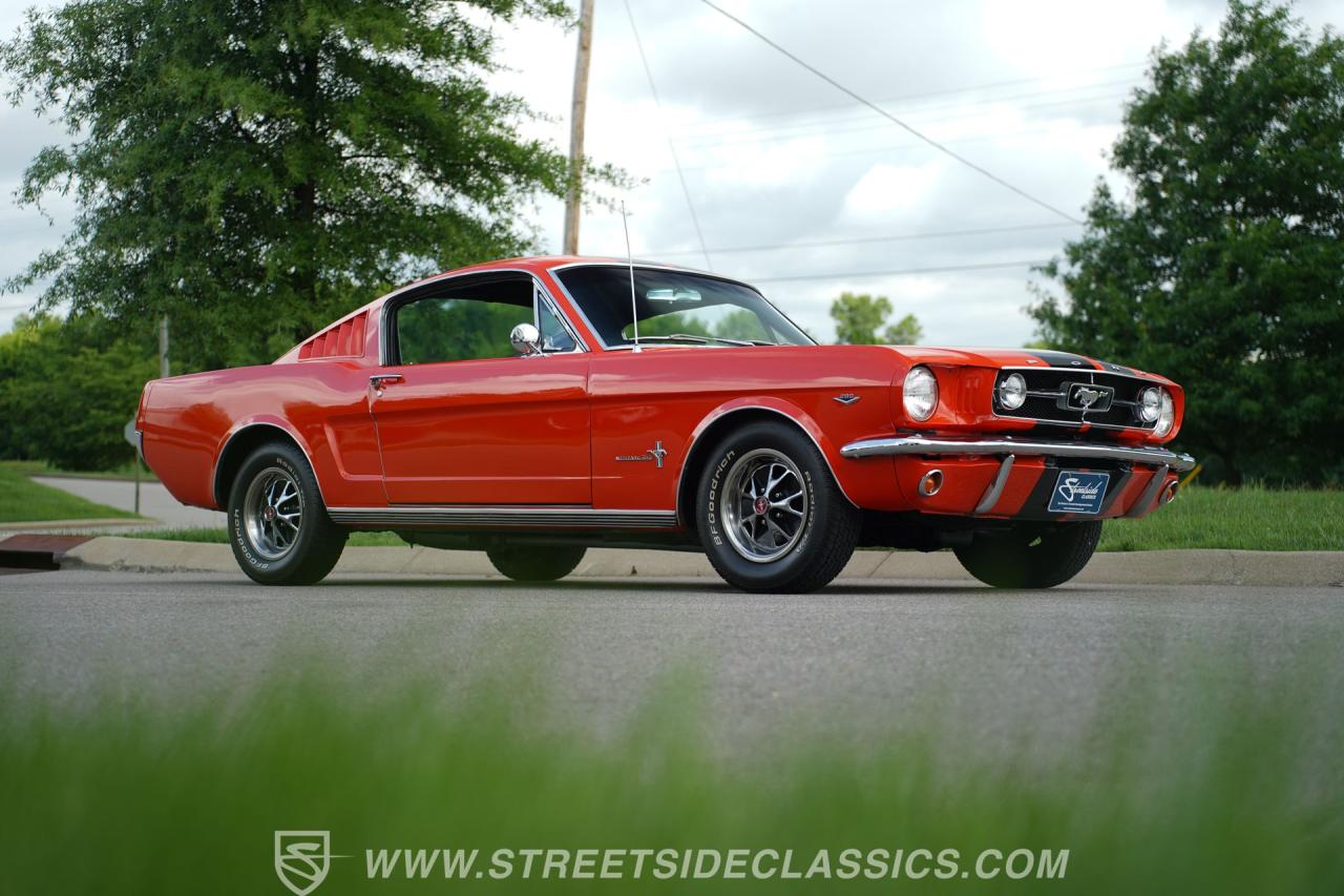 1965 Ford Mustang 2+2 Fastback