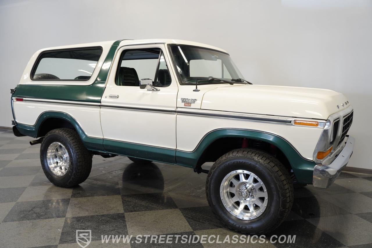 1979 Ford Bronco 4X4 Coyote Restomod