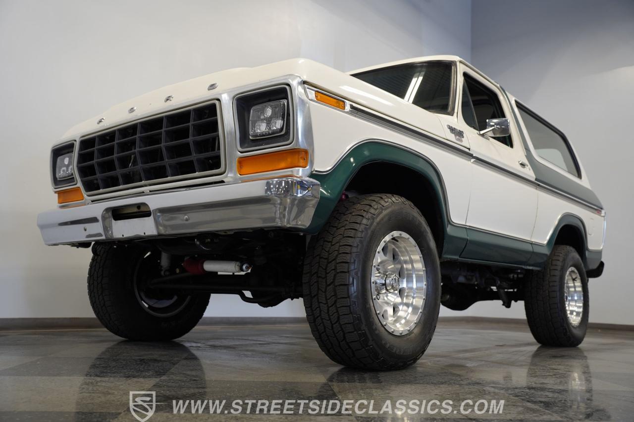 1979 Ford Bronco 4X4 Coyote Restomod