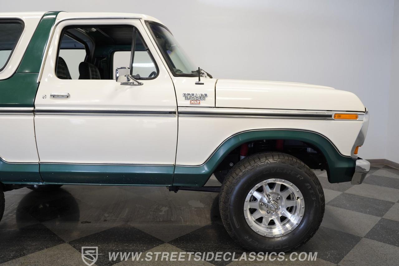 1979 Ford Bronco 4X4 Coyote Restomod