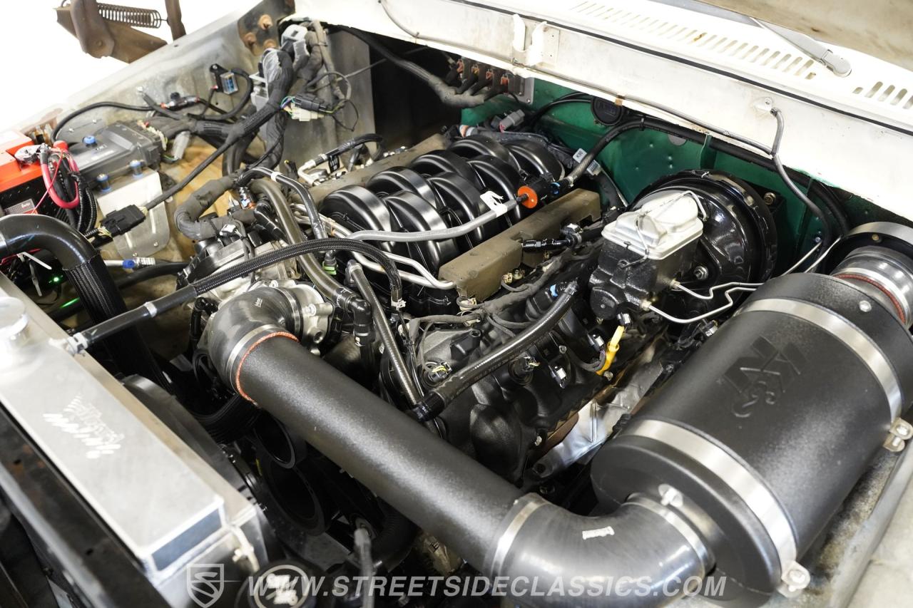 1979 Ford Bronco 4X4 Coyote Restomod