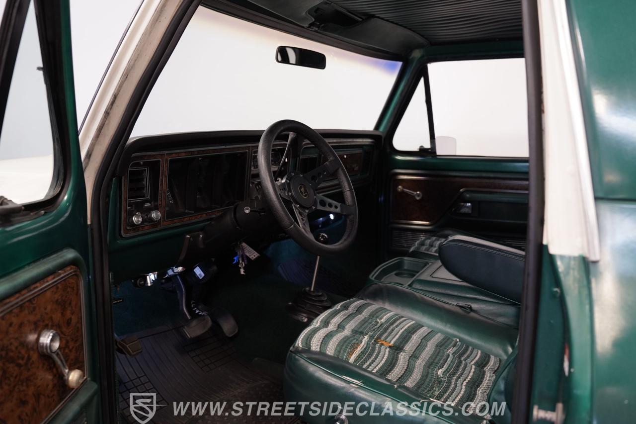 1979 Ford Bronco 4X4 Coyote Restomod