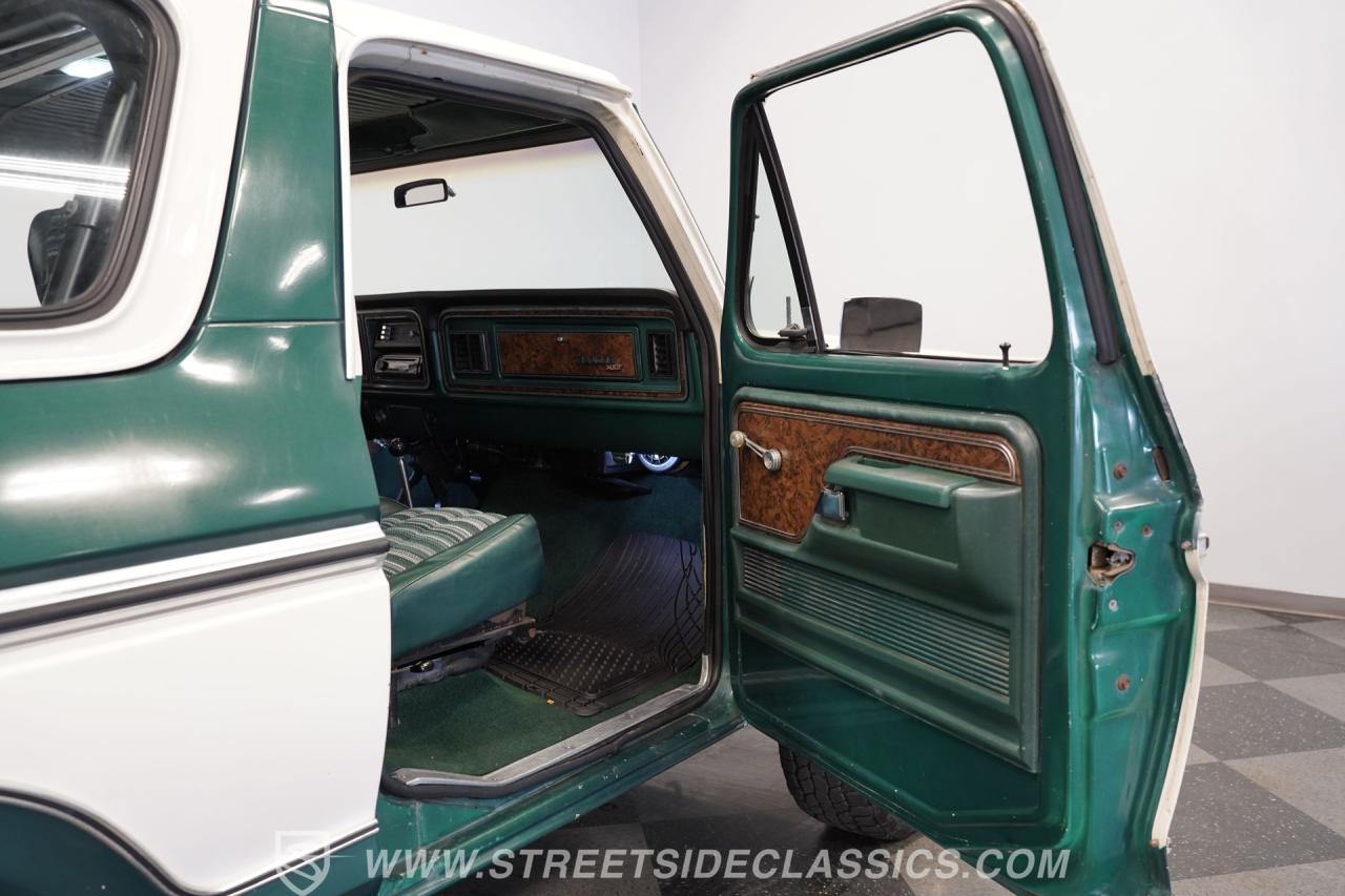 1979 Ford Bronco 4X4 Coyote Restomod
