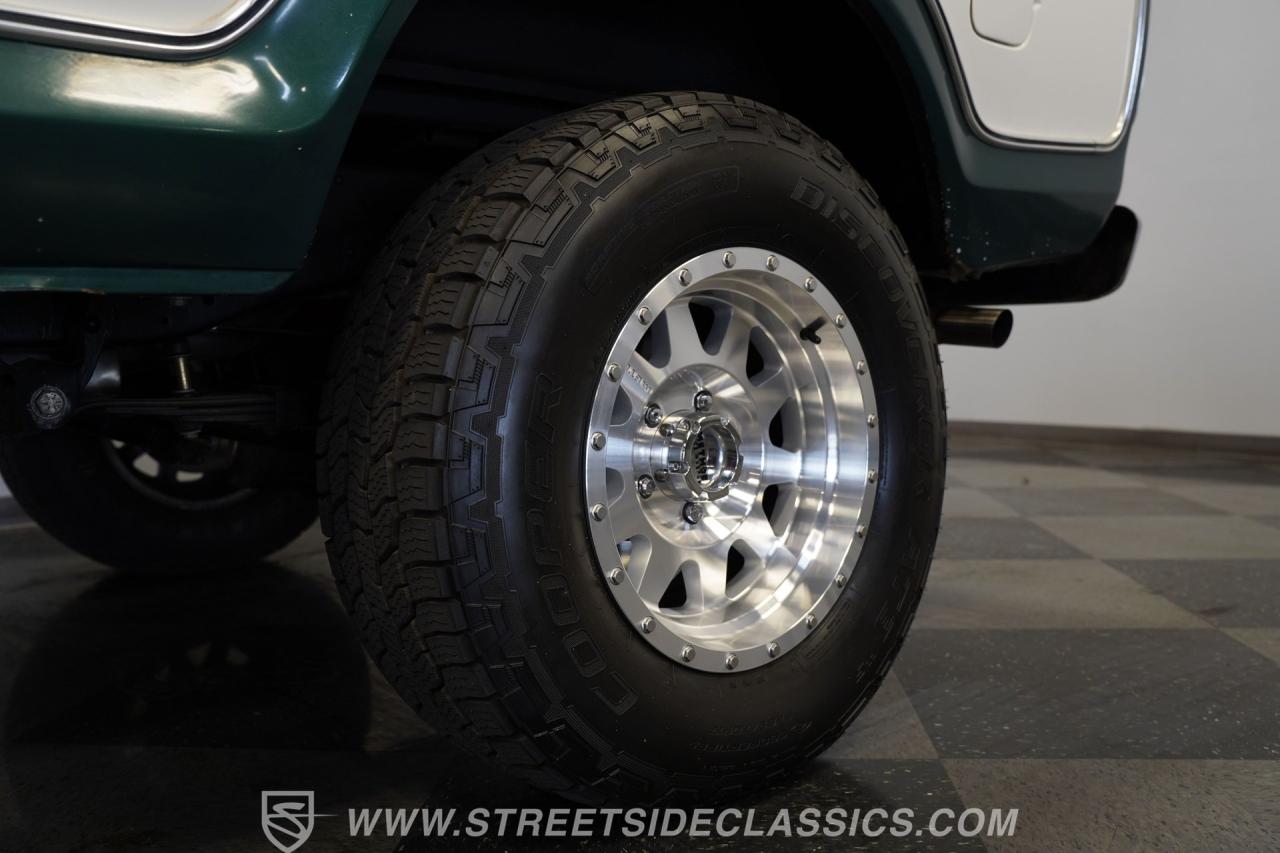 1979 Ford Bronco 4X4 Coyote Restomod