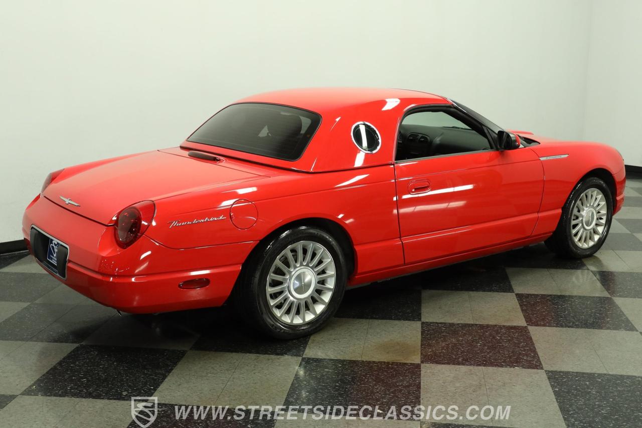 2005 Ford Thunderbird