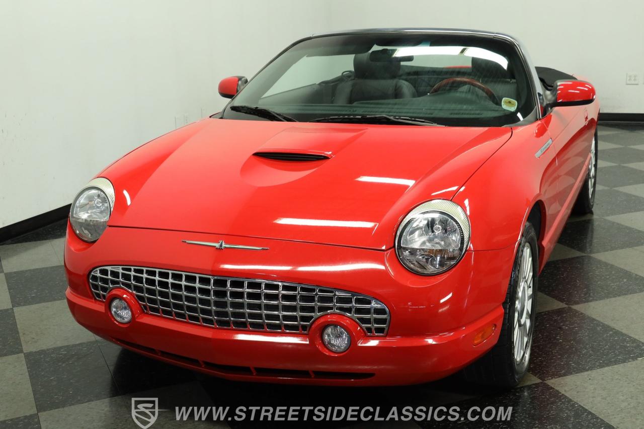 2005 Ford Thunderbird