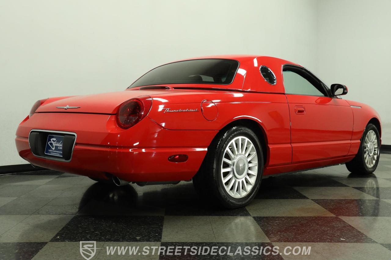 2005 Ford Thunderbird