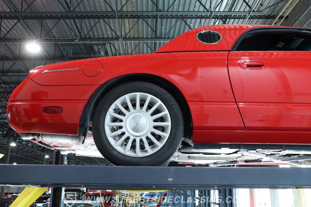 2005 Ford Thunderbird
