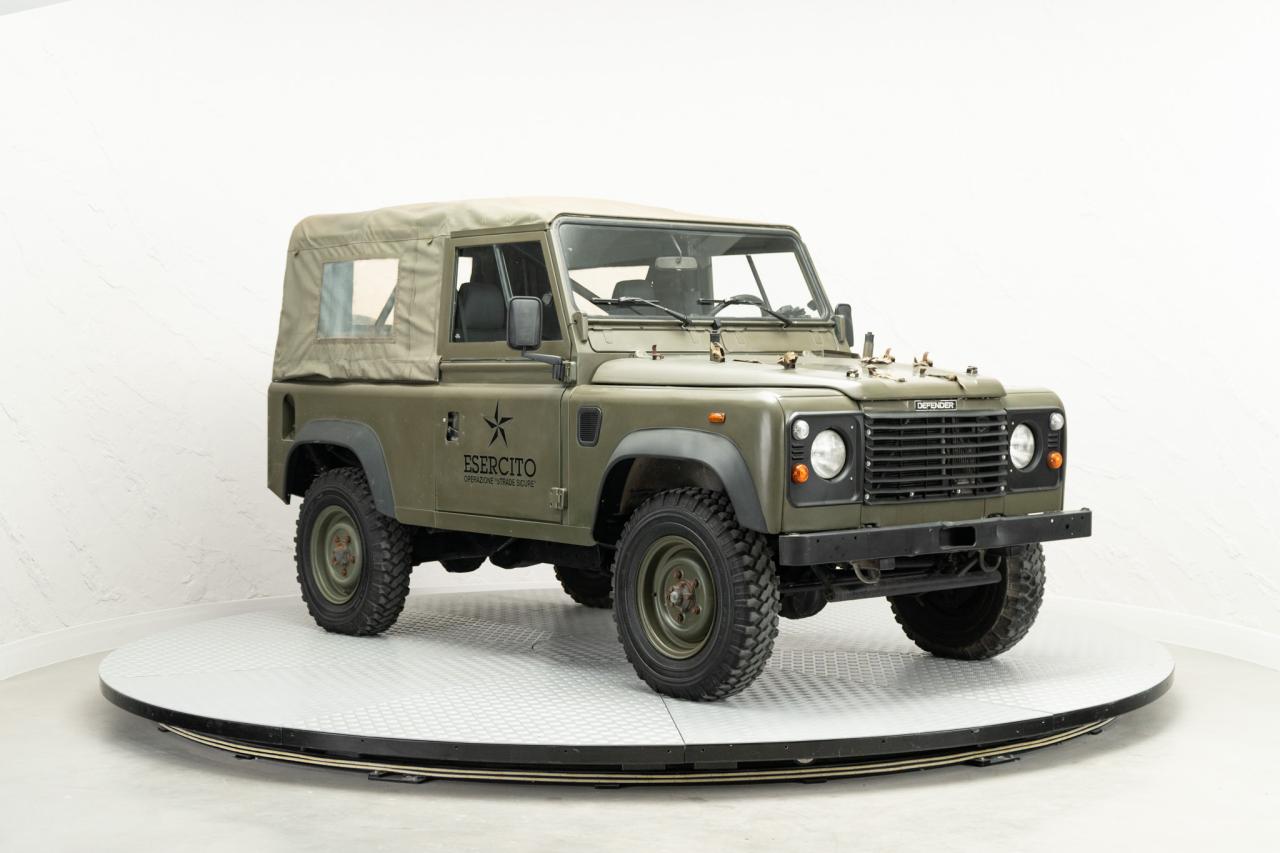 1999 Land Rover Defender 90 (AR90) Soft Top