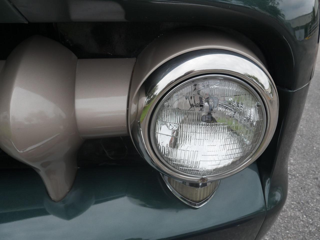 1951 Ford F1