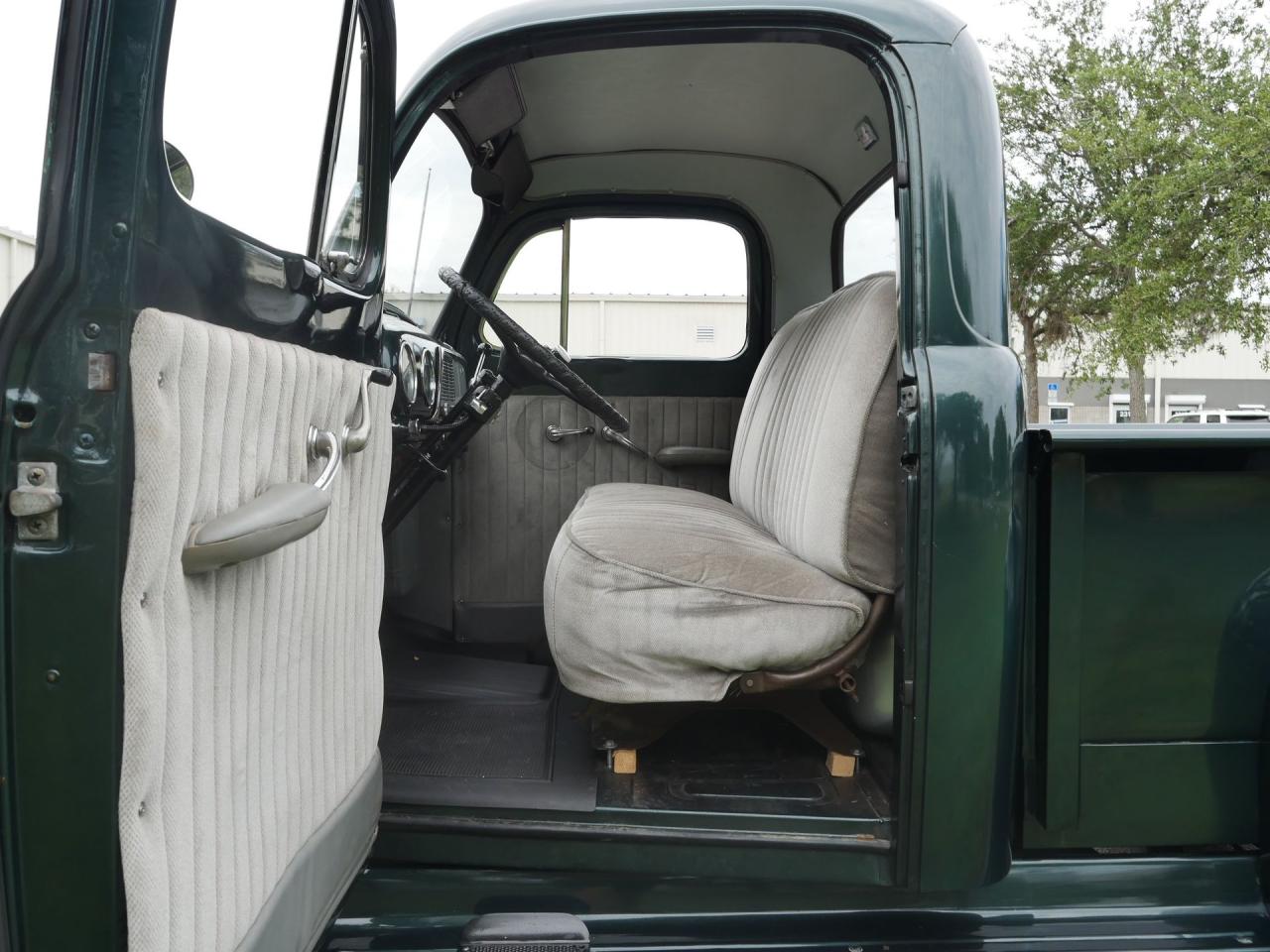 1951 Ford F1