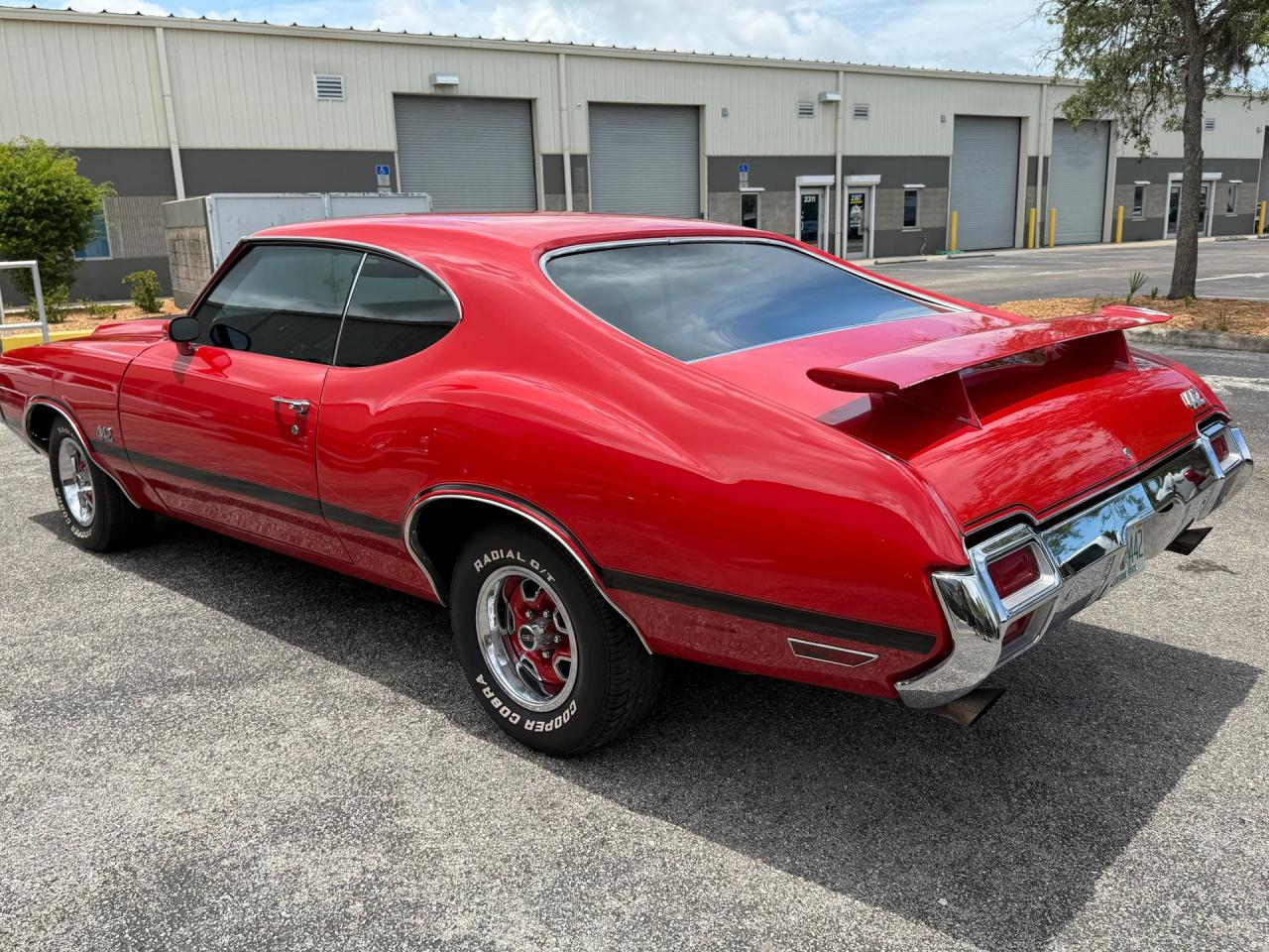 1971 Oldsmobile 442 Holiday Coupe