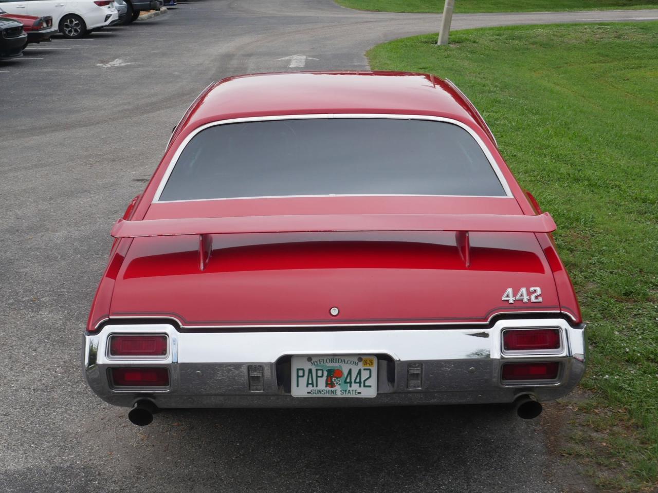 1971 Oldsmobile 442 Holiday Coupe