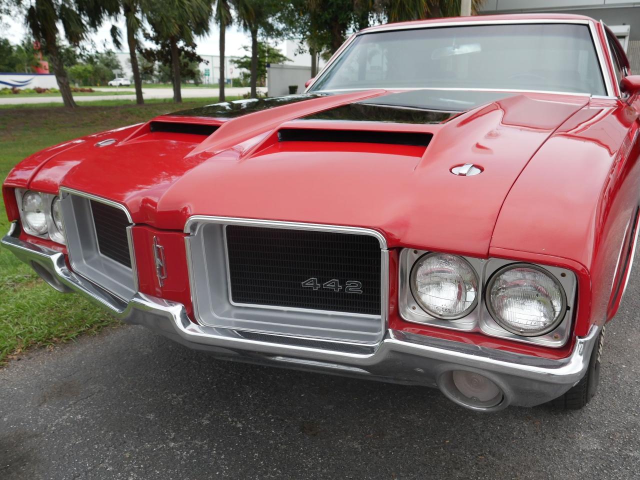 1971 Oldsmobile 442 Holiday Coupe