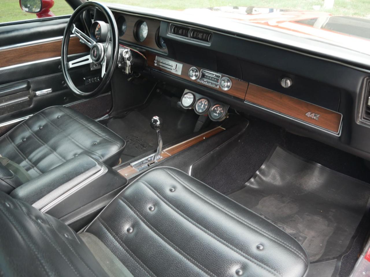 1971 Oldsmobile 442 Holiday Coupe