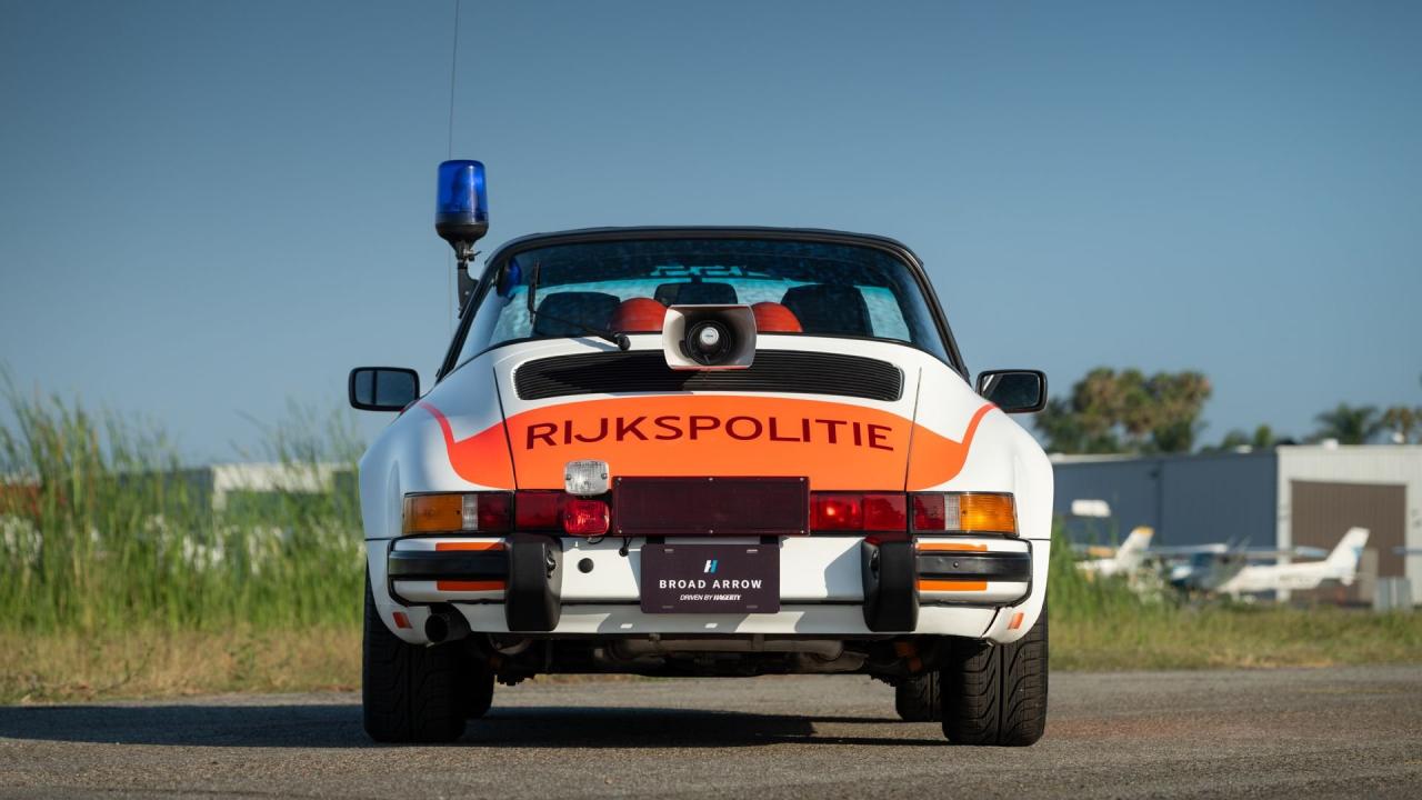 1989 Porsche 911 Carrera Targa &lsquo;Rijkspolitie&rsquo;
