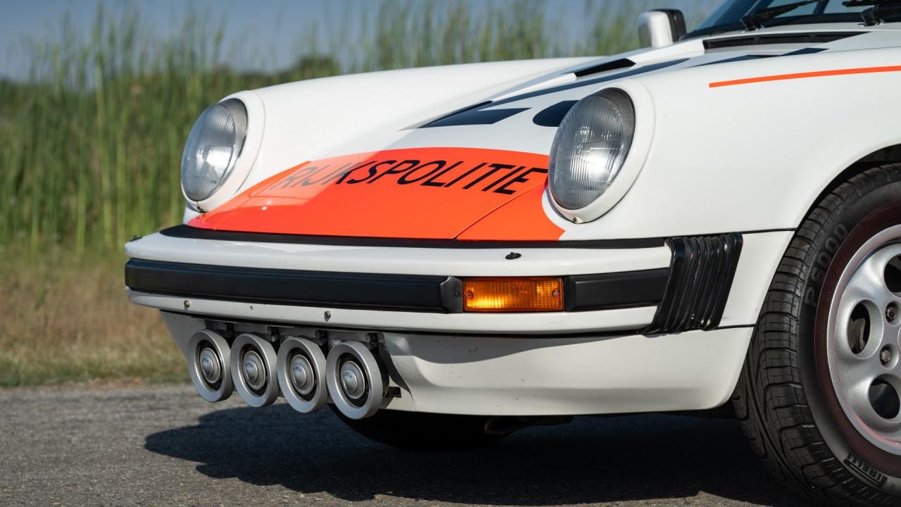 1989 Porsche 911 Carrera Targa &lsquo;Rijkspolitie&rsquo;