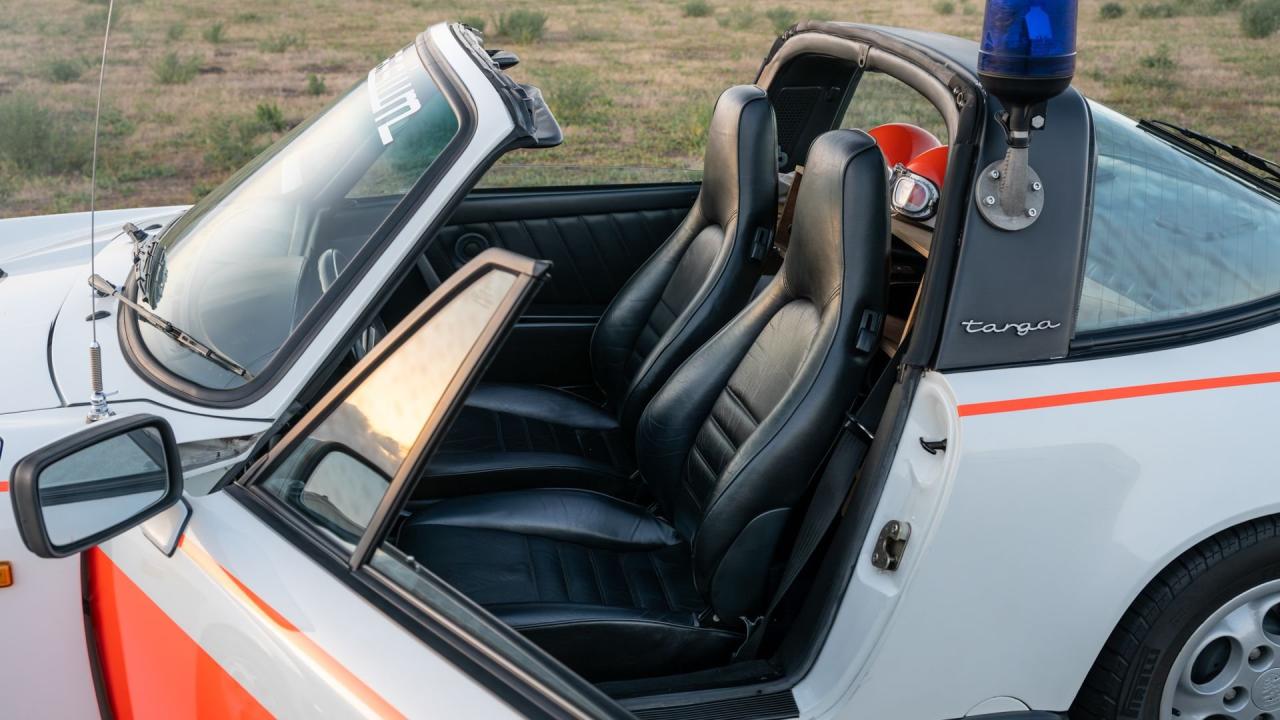 1989 Porsche 911 Carrera Targa &lsquo;Rijkspolitie&rsquo;