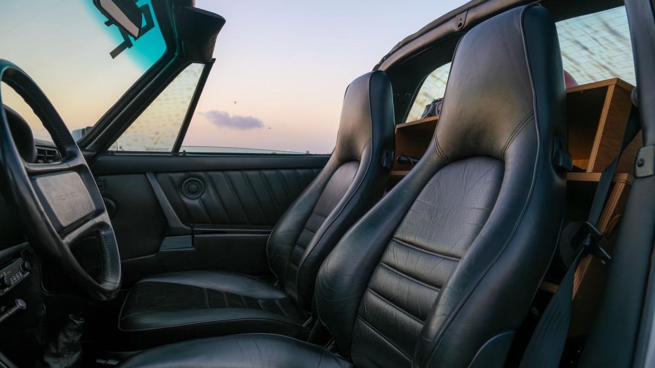 1989 Porsche 911 Carrera Targa &lsquo;Rijkspolitie&rsquo;