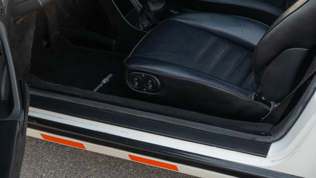 1989 Porsche 911 Carrera Targa &lsquo;Rijkspolitie&rsquo;