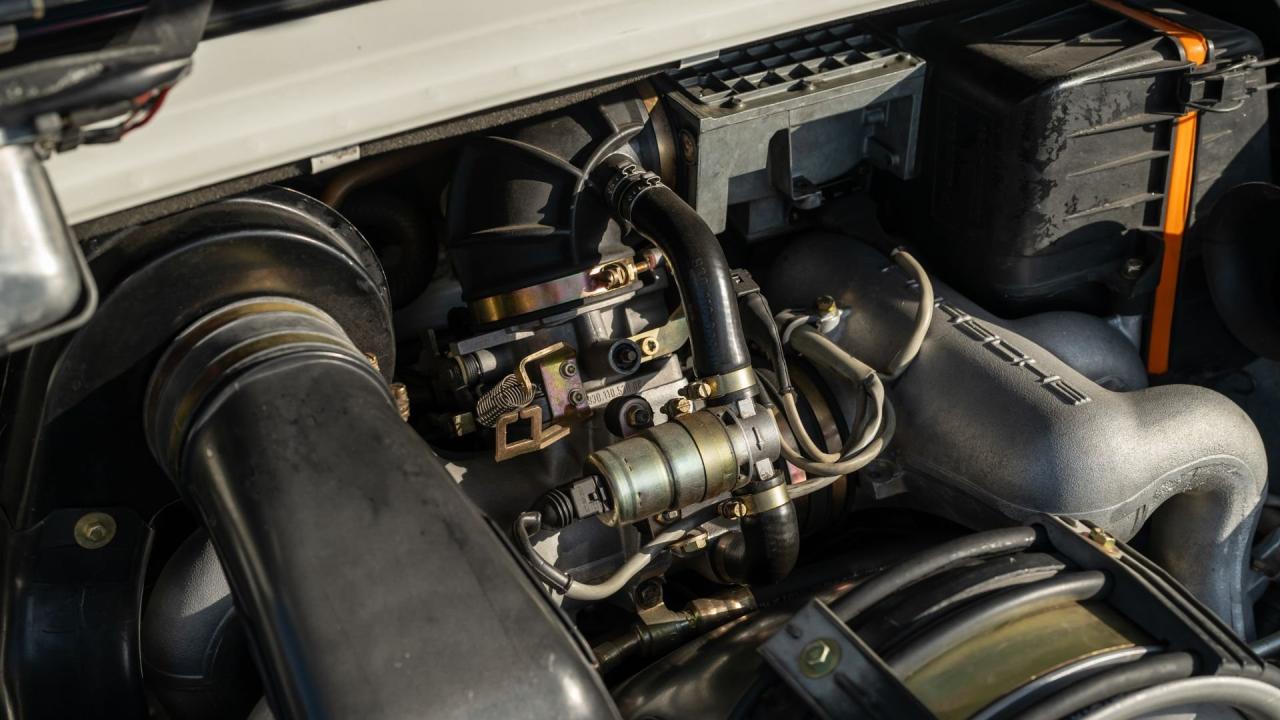 1989 Porsche 911 Carrera Targa &lsquo;Rijkspolitie&rsquo;
