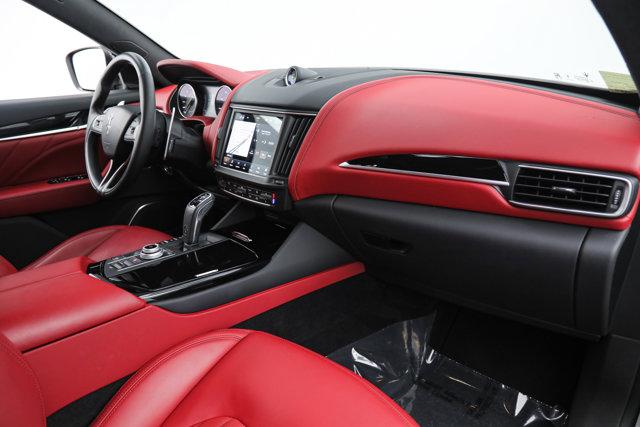2023 Maserati Levante