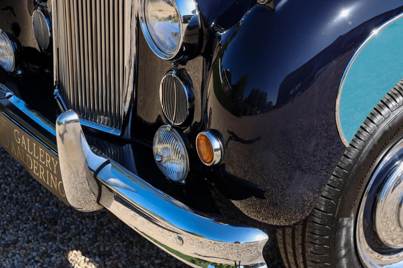 1961 Jaguar Mark IX Saloon &ldquo;The ex-Chilean embassy &rdquo;