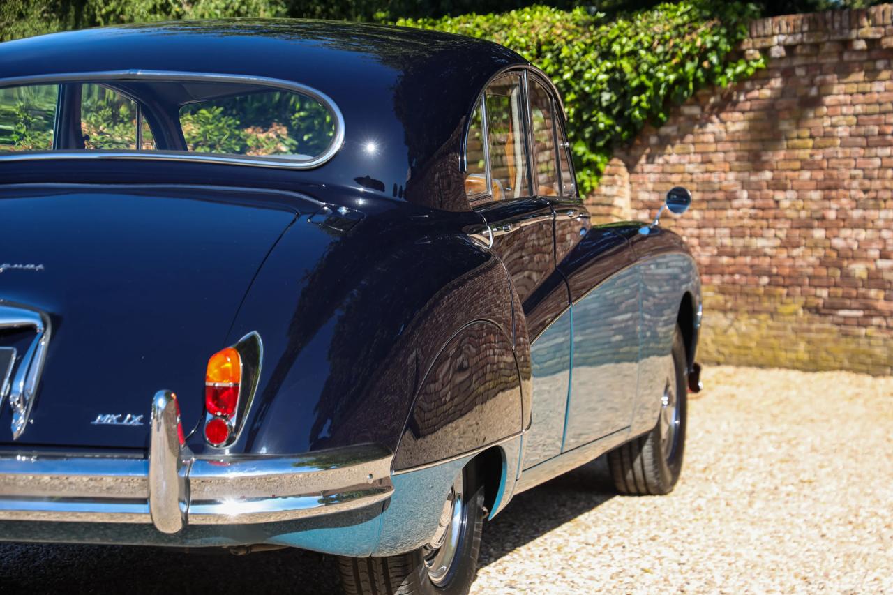 1961 Jaguar Mark IX Saloon &ldquo;The ex-Chilean embassy &rdquo;