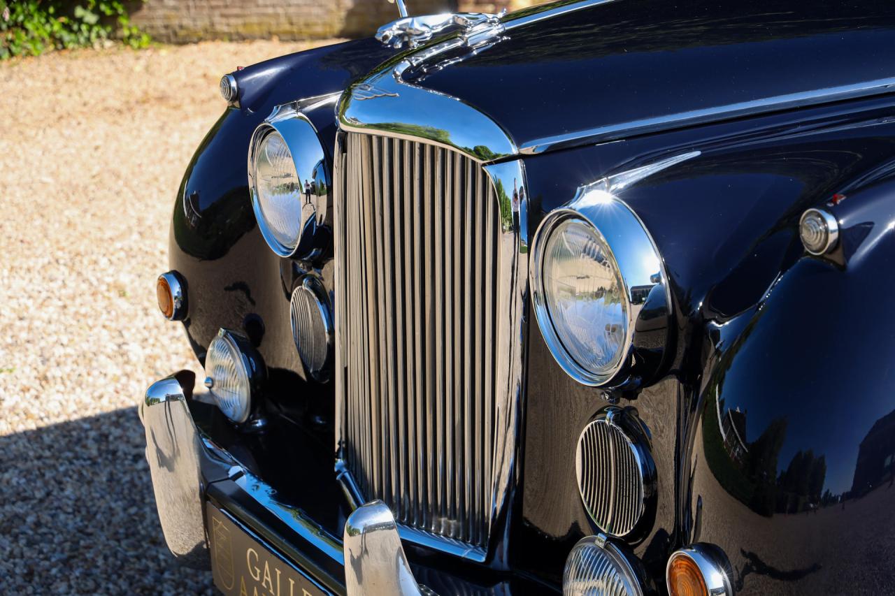 1961 Jaguar Mark IX Saloon &ldquo;The ex-Chilean embassy &rdquo;