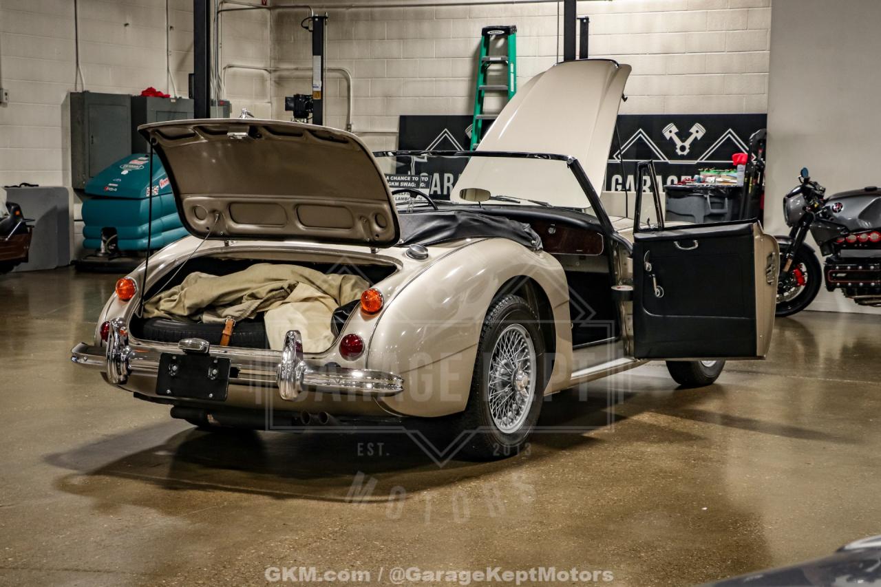 1967 Austin - Healey 3000
