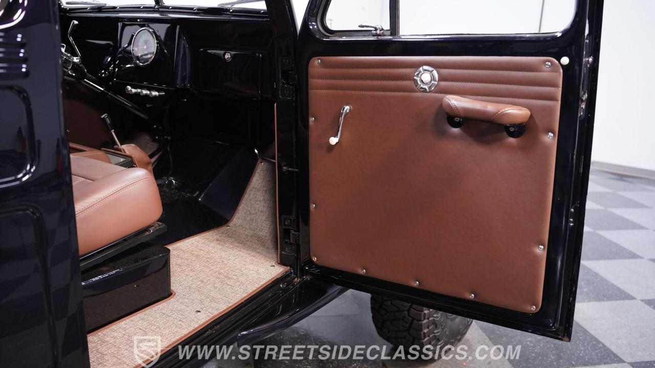 1950 Willys Wagon V8 RESTOMOD 4x4