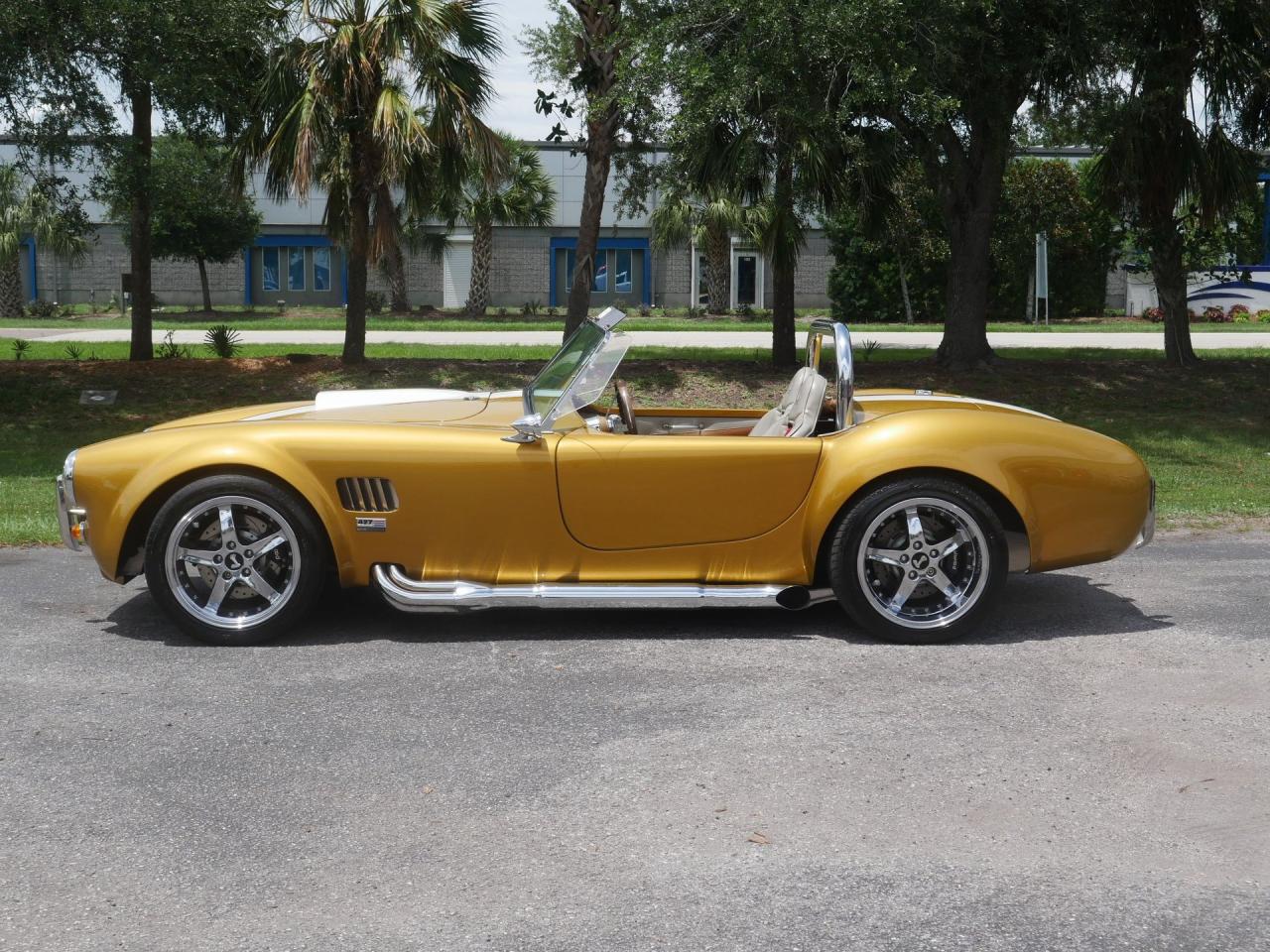 1966 Shelby Cobra Replica