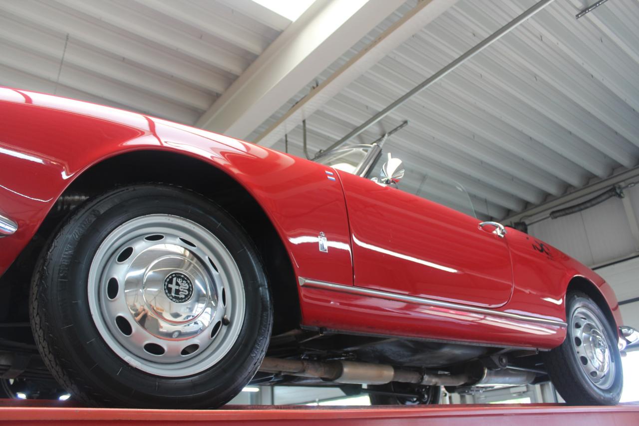 1965 Alfa Romeo Giulia 1600 Spider &ldquo;Restored and rebuilt&rdquo;