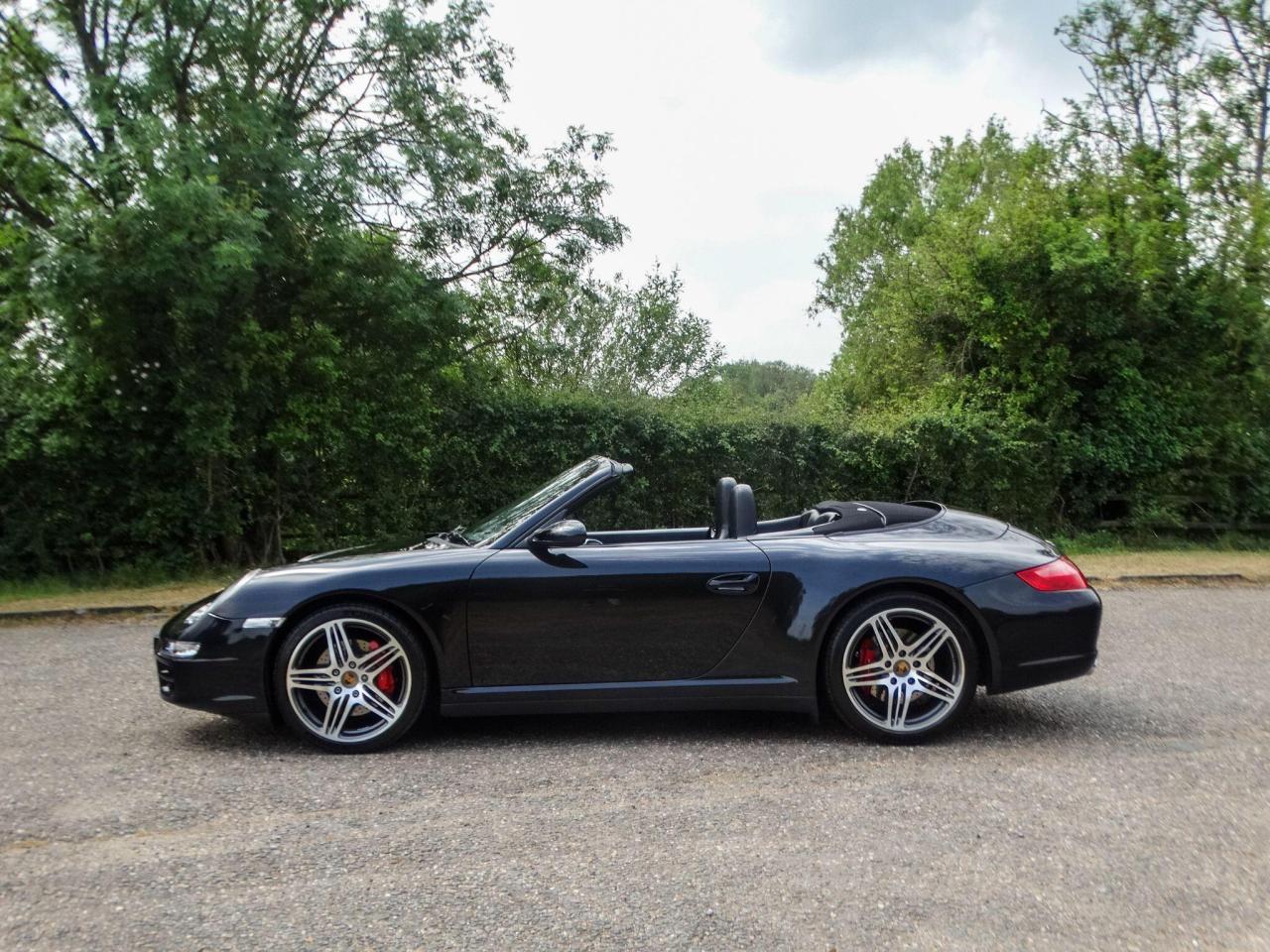 2008 Porsche 3.8 997 Carrera 4S Cabriolet Tiptronic S AWD 2dr