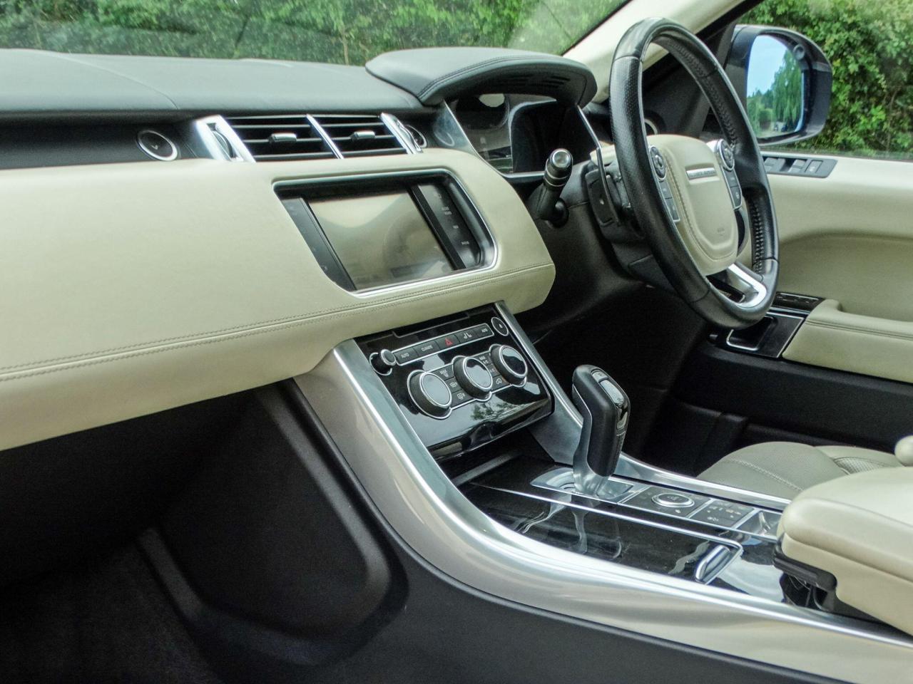 2013 Land Rover 5.0 V8 Autobiography Dynamic Auto 4WD Euro 5 (s/s) 5dr