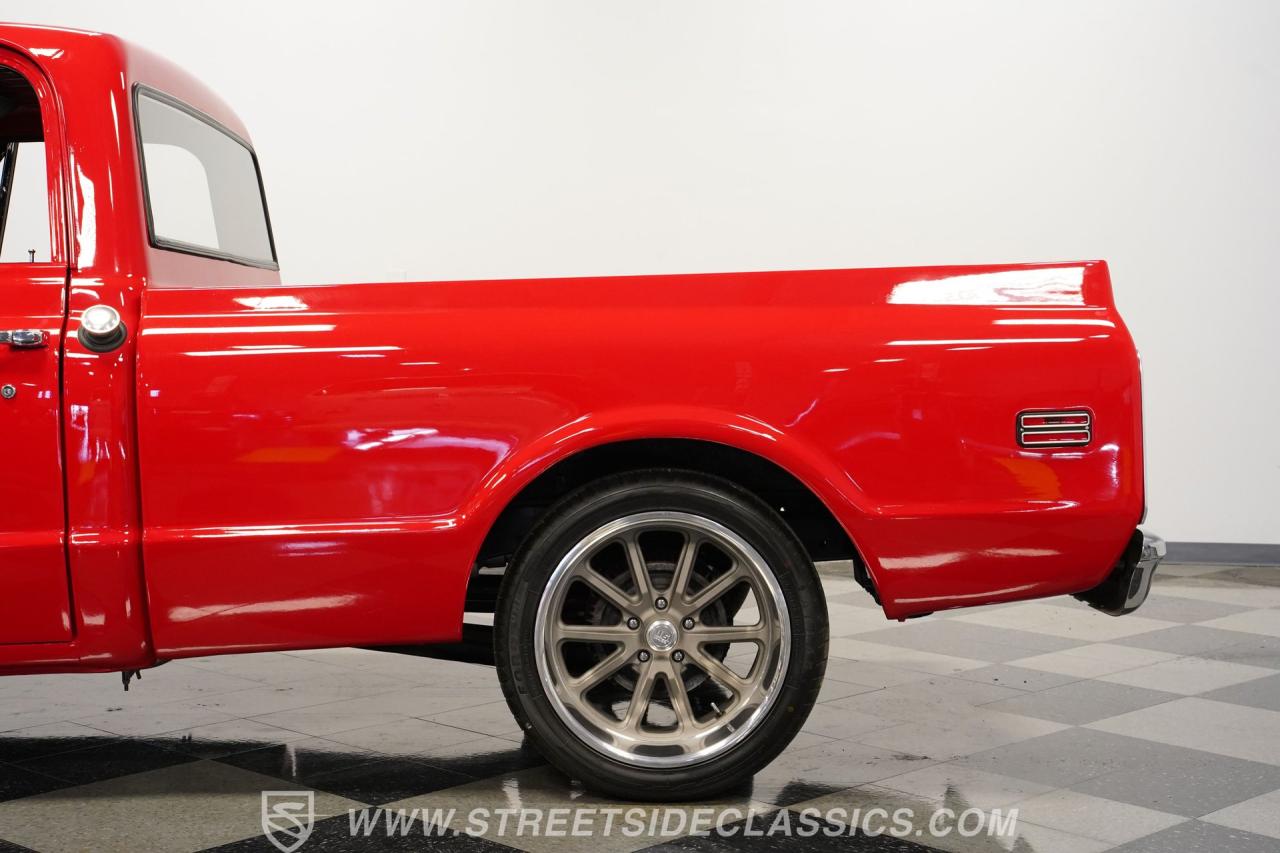 1972 Chevrolet C10 Custom Deluxe